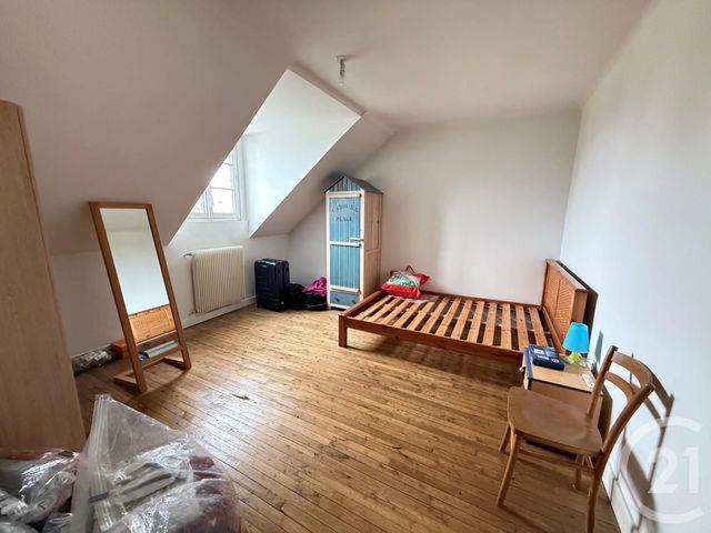 Maison &agrave; louer - 6 pi&egrave;ces - 112 m2 - Ste Gemmes Sur Loire - 49 - PAYS-DE-LOIRE