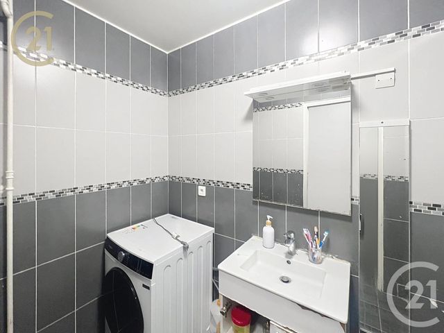 Appartement &agrave; vendre - 4 pi&egrave;ces - 83,76 m2 - Bondy - 93 - ILE-DE-FRANCE