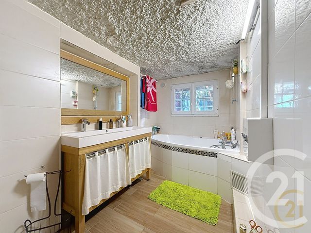 Maison &agrave; vendre - 3 pi&egrave;ces - 120 m2 - Bondy - 93 - ILE-DE-FRANCE