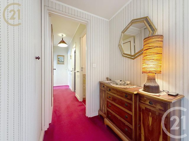 Appartement F4 &agrave; vendre - 4 pi&egrave;ces - 75,24 m2 - Bondy - 93 - ILE-DE-FRANCE