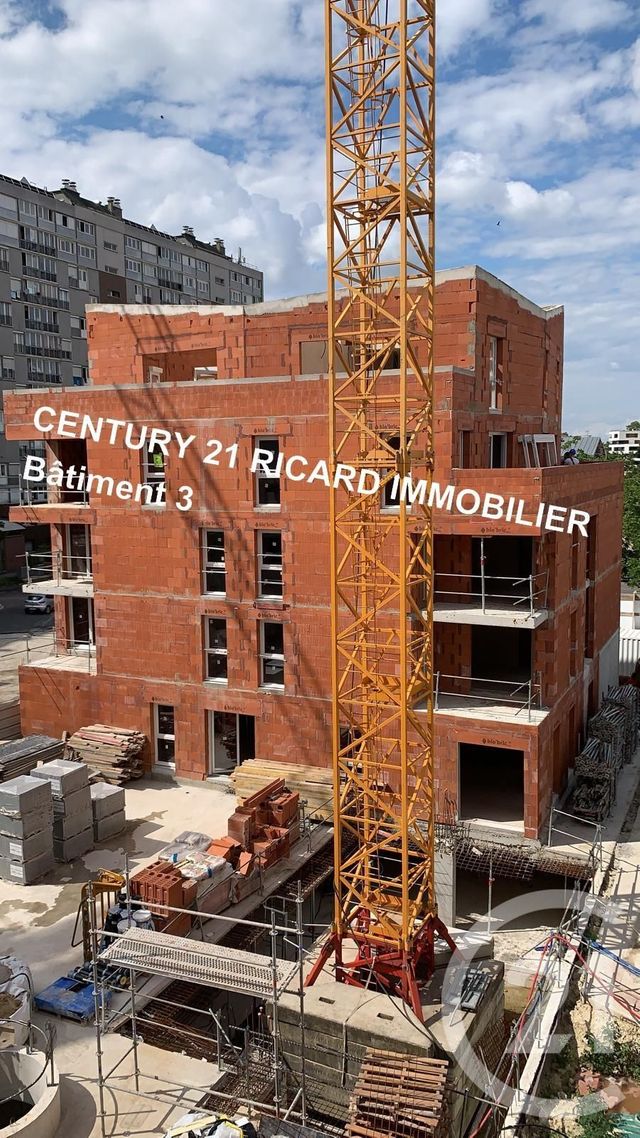 Appartement F4 à vendre - 4 pièces - 80,68 m2 - Bondy - 93 - ILE-DE-FRANCE