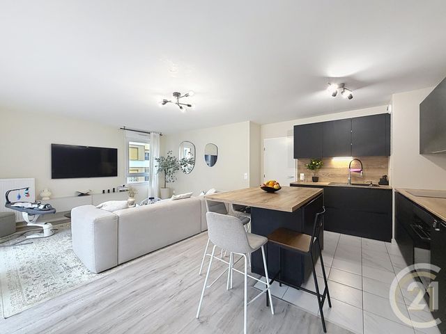 Appartement F5 à vendre - 5 pièces - 97,54 m2 - Bondy - 93 - ILE-DE-FRANCE