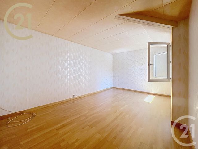 Maison à vendre - 11 pièces - 203 m2 - Bondy - 93 - ILE-DE-FRANCE