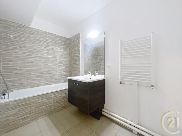 Appartement T3 &agrave; vendre - 3 pi&egrave;ces - 56,20 m2 - Bondy - 93 - ILE-DE-FRANCE