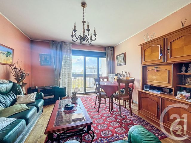 Appartement F3 &agrave; vendre - 3 pi&egrave;ces - 62,40 m2 - Bondy - 93 - ILE-DE-FRANCE