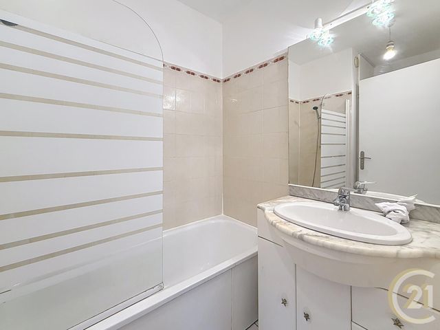 Appartement F1 &agrave; vendre - 1 pi&egrave;ce - 32 m2 - Livry Gargan - 93 - ILE-DE-FRANCE