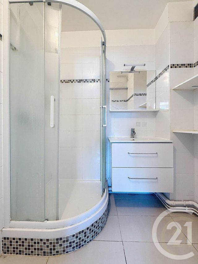 Appartement F3 &agrave; vendre - 3 pi&egrave;ces - 54 m2 - Bondy - 93 - ILE-DE-FRANCE