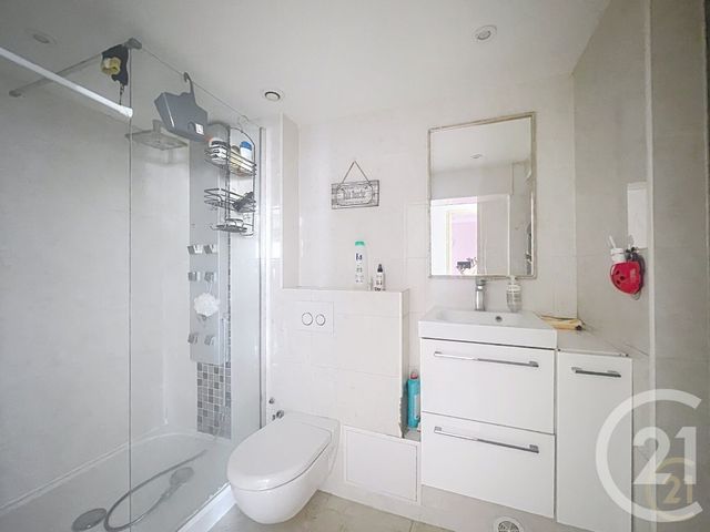 Appartement F3 &agrave; vendre - 3 pi&egrave;ces - 65,18 m2 - Bondy - 93 - ILE-DE-FRANCE