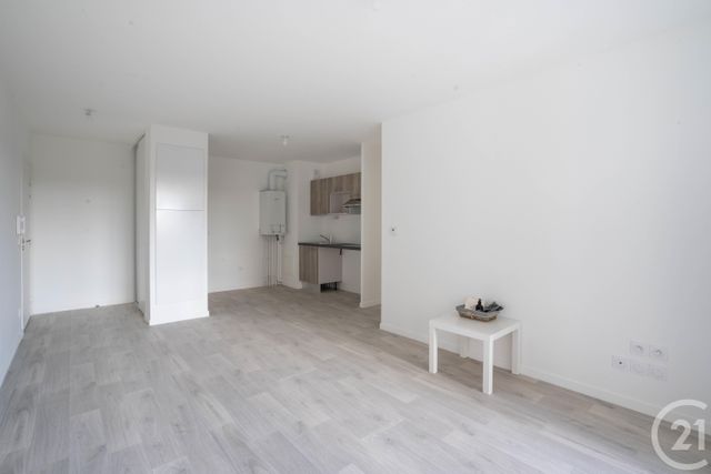 Appartement F3 à vendre - 3 pièces - 62,98 m2 - Le Blanc Mesnil - 93 - ILE-DE-FRANCE
