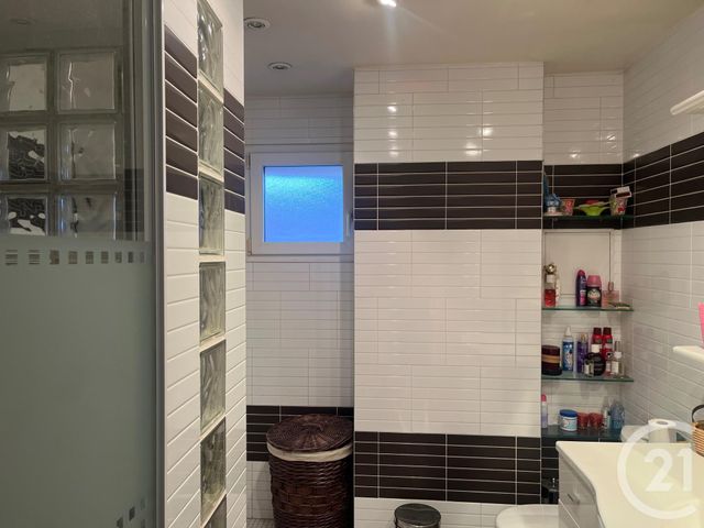 Maison à vendre - 8 pièces - 293,03 m2 - Le Blanc Mesnil - 93 - ILE-DE-FRANCE