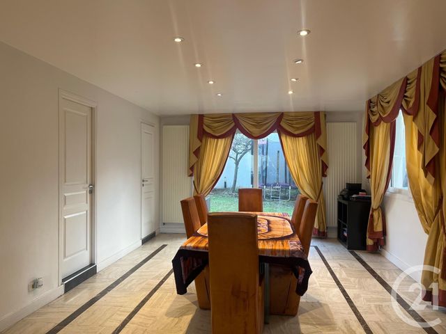 Maison à vendre - 8 pièces - 293,03 m2 - Le Blanc Mesnil - 93 - ILE-DE-FRANCE