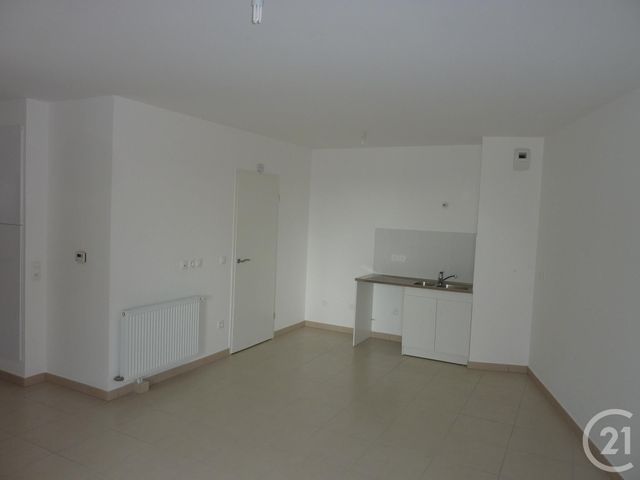 Appartement F3 à vendre - 3 pièces - 59,88 m2 - Drancy - 93 - ILE-DE-FRANCE