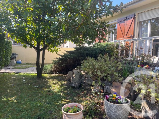 Maison à vendre - 5 pièces - 84,04 m2 - Le Blanc Mesnil - 93 - ILE-DE-FRANCE