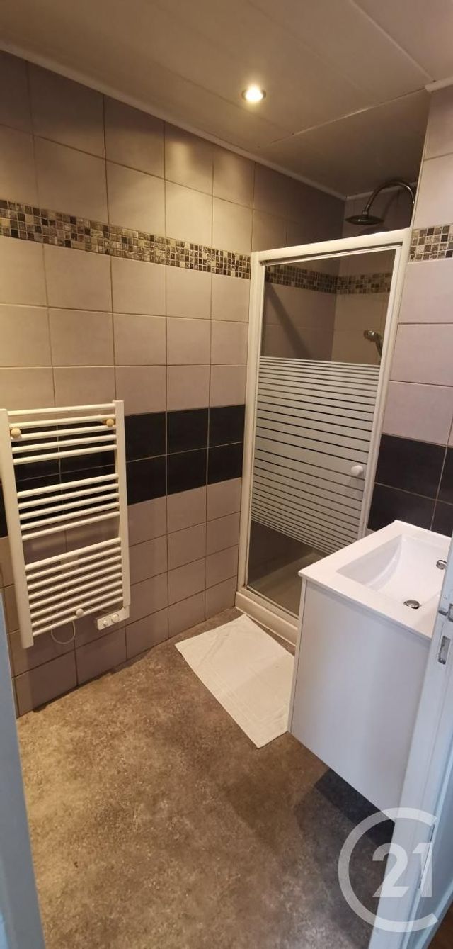 Appartement F2 à louer - 2 pièces - 32,34 m2 - Tremblay En France - 93 - ILE-DE-FRANCE