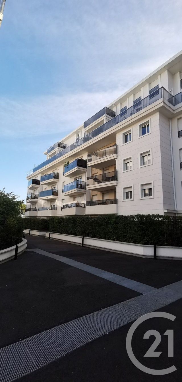Appartement F3 &agrave; louer - 3 pi&egrave;ces - 66,66 m2 - Drancy - 93 - ILE-DE-FRANCE
