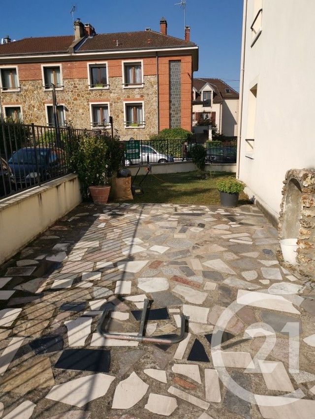 parking - NOISY LE SEC - 93