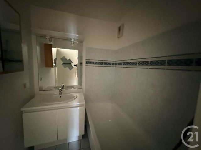 Appartement F2 à vendre - 2 pièces - 41 m2 - Le Blanc Mesnil - 93 - ILE-DE-FRANCE
