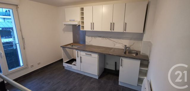 Appartement Triplex à louer - 3 pièces - 64,53 m2 - Le Blanc Mesnil - 93 - ILE-DE-FRANCE