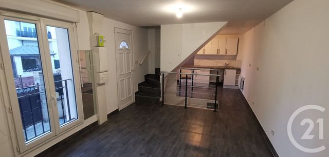 Appartement Triplex à louer - 3 pièces - 64,53 m2 - Le Blanc Mesnil - 93 - ILE-DE-FRANCE