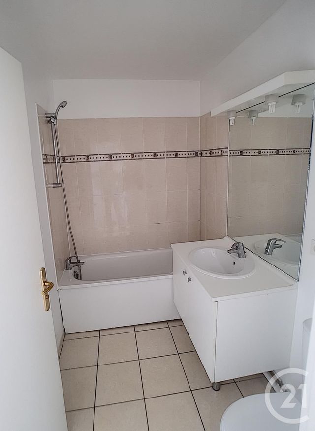 Appartement F2 &agrave; louer - 2 pi&egrave;ces - 32,57 m2 - Drancy - 93 - ILE-DE-FRANCE