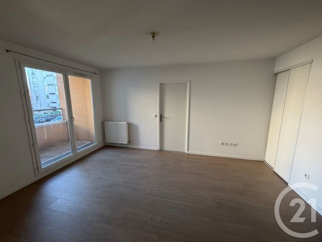 Appartement F2 &agrave; louer - 2 pi&egrave;ces - 42,12 m2 - Le Blanc Mesnil - 93 - ILE-DE-FRANCE
