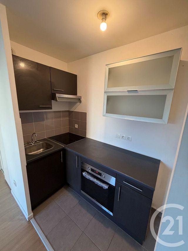 Appartement F2 &agrave; louer - 2 pi&egrave;ces - 42,12 m2 - Le Blanc Mesnil - 93 - ILE-DE-FRANCE