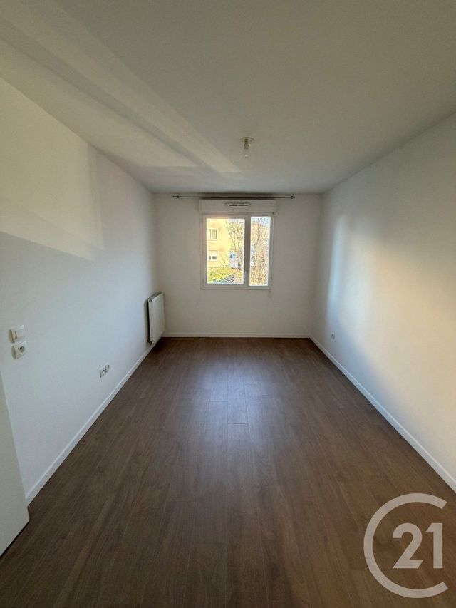 Appartement F2 &agrave; louer - 2 pi&egrave;ces - 42,12 m2 - Le Blanc Mesnil - 93 - ILE-DE-FRANCE