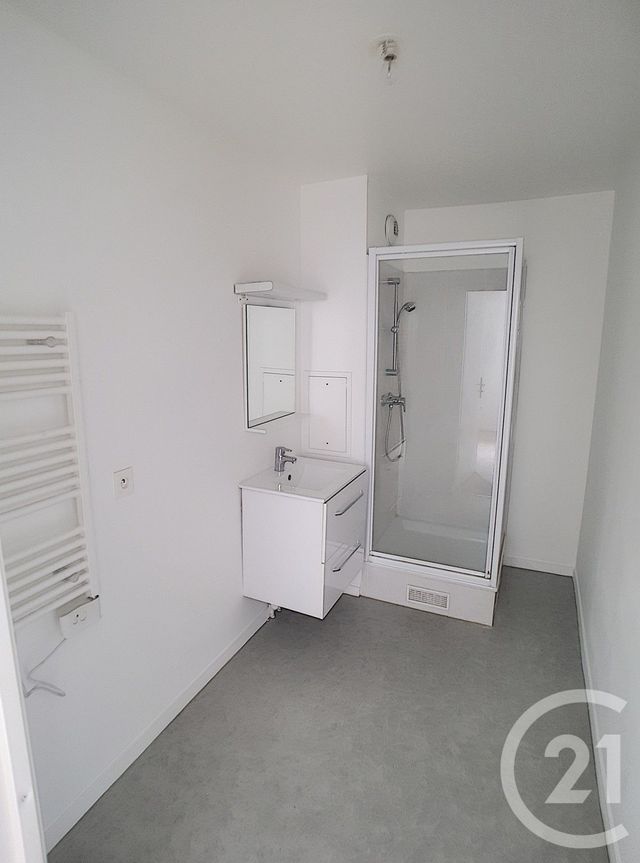 Appartement F2 &agrave; louer - 2 pi&egrave;ces - 45,03 m2 - Drancy - 93 - ILE-DE-FRANCE