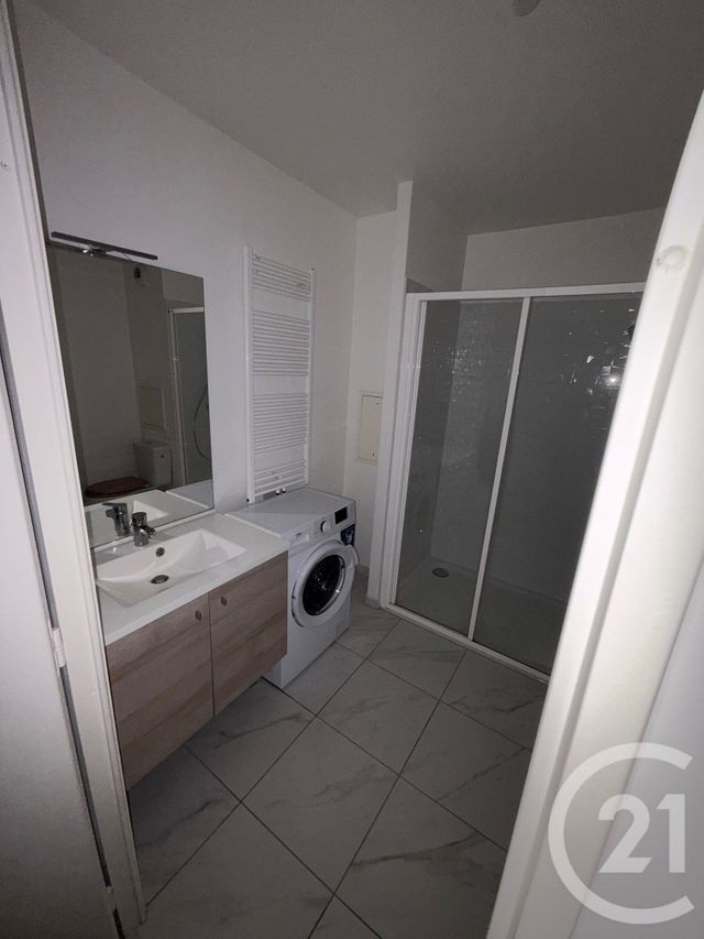 Appartement Studio &agrave; louer - 1 pi&egrave;ce - 23,22 m2 - Le Blanc Mesnil - 93 - ILE-DE-FRANCE