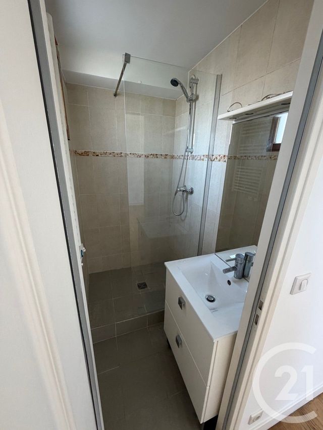 Appartement F2 &agrave; louer - 2 pi&egrave;ces - 31,26 m2 - Le Blanc Mesnil - 93 - ILE-DE-FRANCE