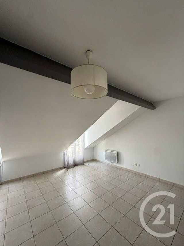 Appartement F2 &agrave; louer - 2 pi&egrave;ces - 36,45 m2 - Drancy - 93 - ILE-DE-FRANCE