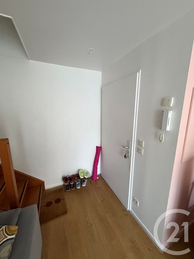 Appartement Duplex &agrave; louer - 3 pi&egrave;ces - 60,01 m2 - Le Blanc Mesnil - 93 - ILE-DE-FRANCE