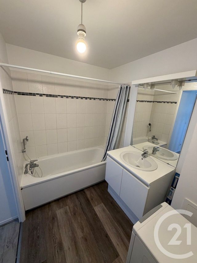Appartement Duplex &agrave; louer - 3 pi&egrave;ces - 60,01 m2 - Le Blanc Mesnil - 93 - ILE-DE-FRANCE