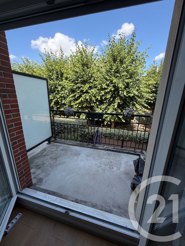 Appartement Duplex &agrave; louer - 3 pi&egrave;ces - 60,01 m2 - Le Blanc Mesnil - 93 - ILE-DE-FRANCE