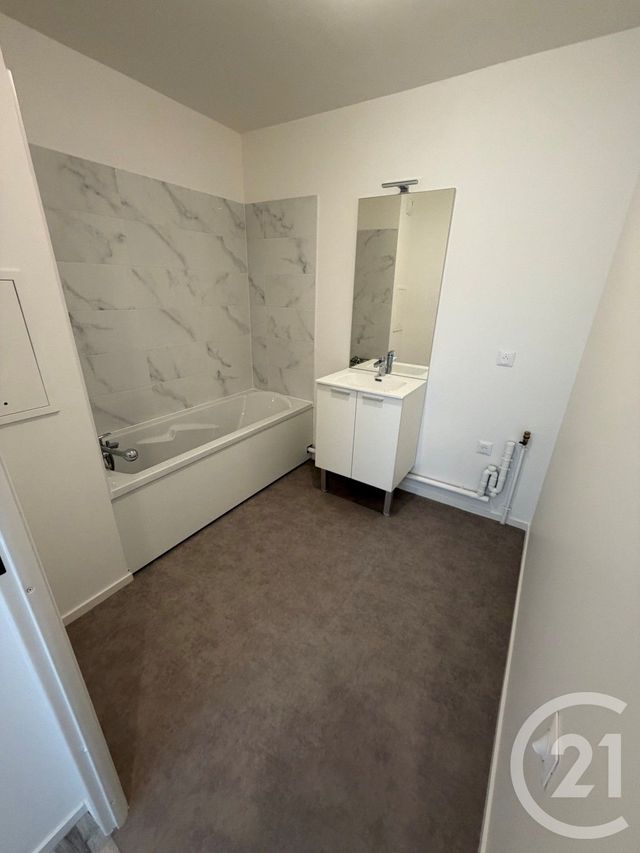 Appartement F3 &agrave; louer - 3 pi&egrave;ces - 58,50 m2 - Drancy - 93 - ILE-DE-FRANCE