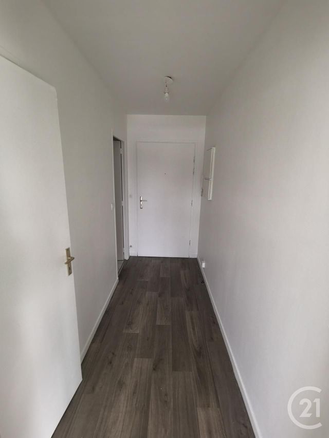 Appartement Studio &agrave; louer - 1 pi&egrave;ce - 30,55 m2 - Noisy Le Sec - 93 - ILE-DE-FRANCE