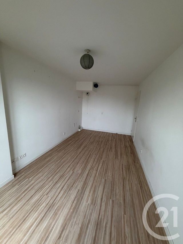 Appartement Duplex &agrave; louer - 3 pi&egrave;ces - 64,57 m2 - Le Blanc Mesnil - 93 - ILE-DE-FRANCE