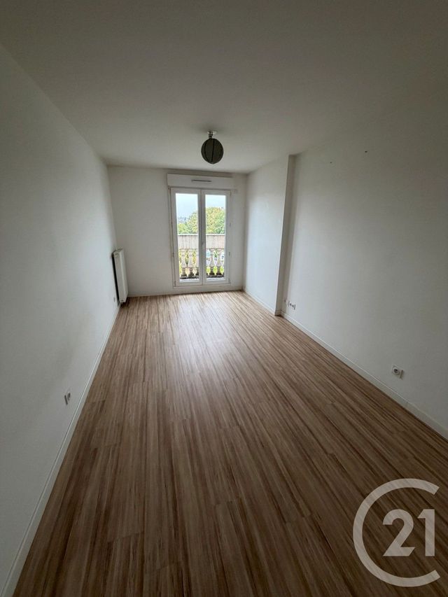 Appartement Duplex &agrave; louer - 3 pi&egrave;ces - 64,57 m2 - Le Blanc Mesnil - 93 - ILE-DE-FRANCE