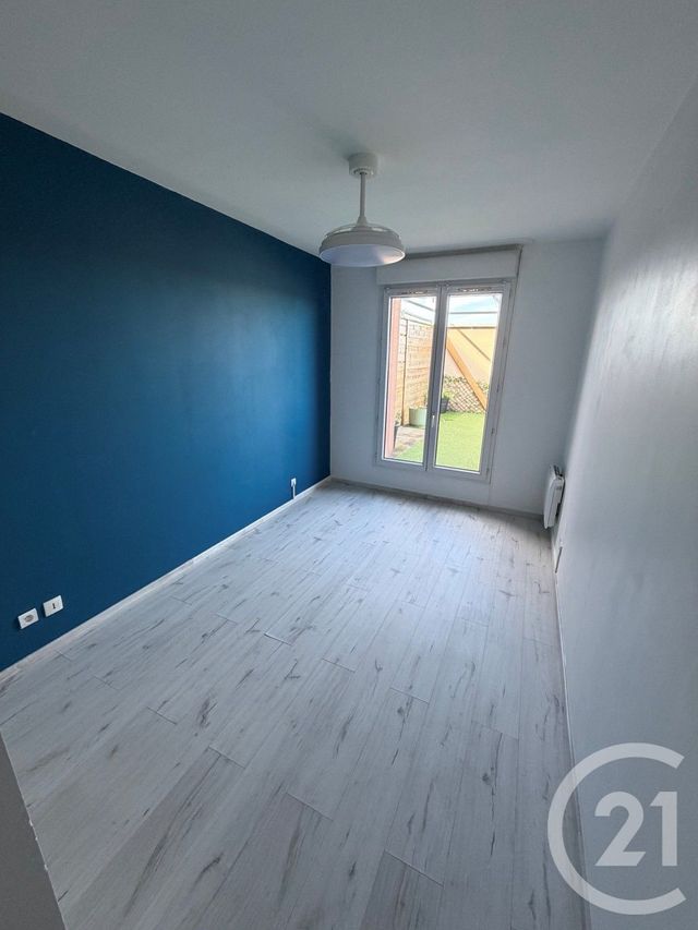 Appartement F3 &agrave; louer - 3 pi&egrave;ces - 66,09 m2 - Villeparisis - 77 - ILE-DE-FRANCE