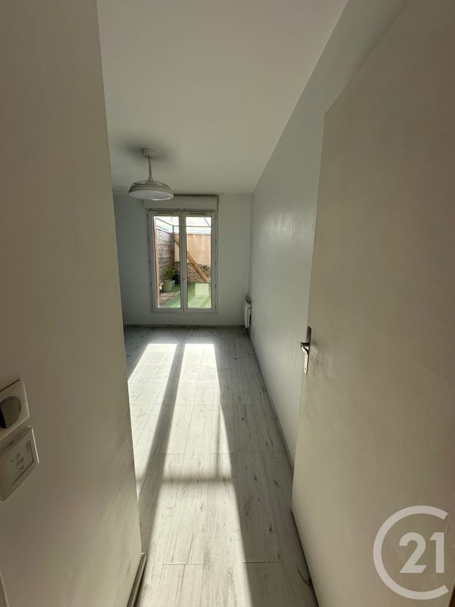 Appartement F3 &agrave; louer - 3 pi&egrave;ces - 66,09 m2 - Villeparisis - 77 - ILE-DE-FRANCE