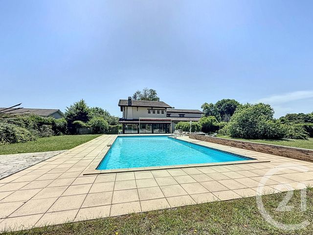 Maison à vendre - 7 pièces - 219,50 m2 - Biganos - 33 - AQUITAINE