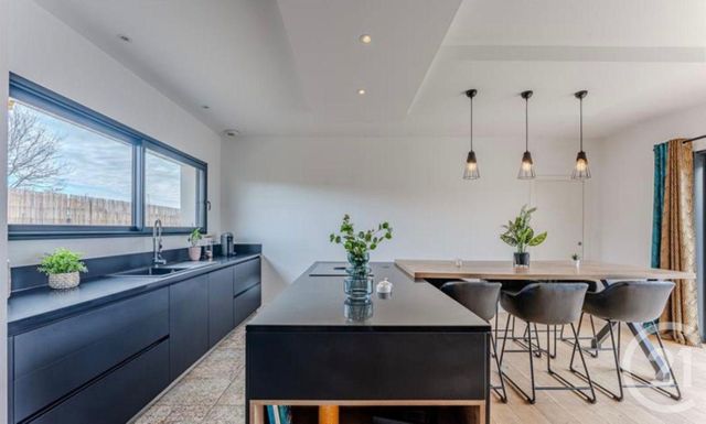 Maison à vendre - 6 pièces - 125 m2 - Mios - 33 - AQUITAINE