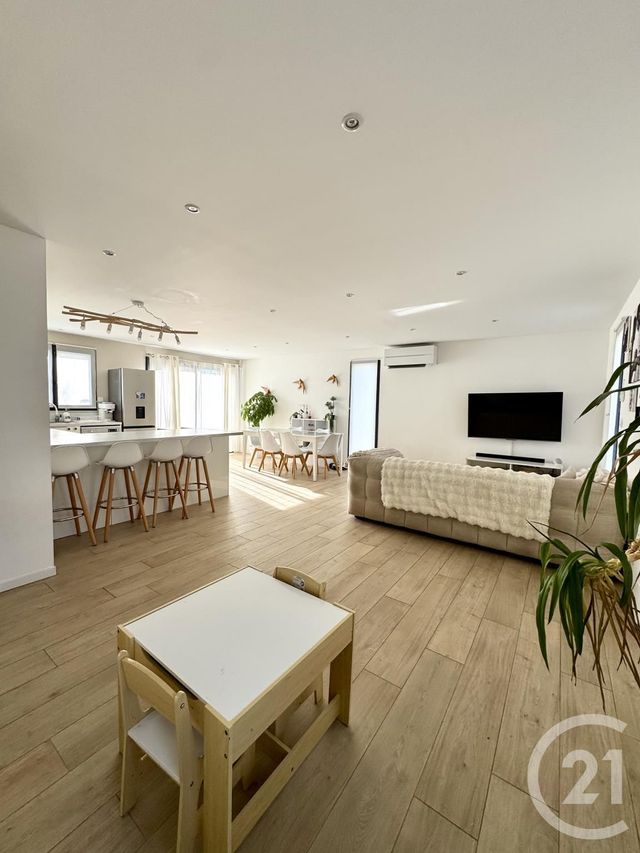 Maison à louer - 3 pièces - 76,39 m2 - Belin Beliet - 33 - AQUITAINE