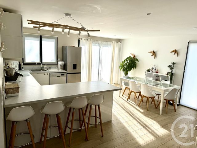 Maison à louer - 3 pièces - 76,39 m2 - Belin Beliet - 33 - AQUITAINE