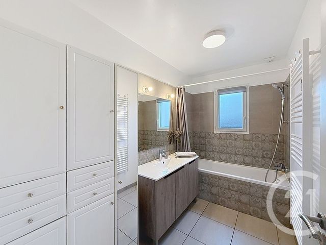 Maison &agrave; vendre - 5 pi&egrave;ces - 104 m2 - St Magne - 33 - AQUITAINE