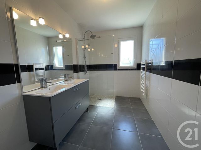 Maison &agrave; louer - 3 pi&egrave;ces - 76,44 m2 - Biganos - 33 - AQUITAINE