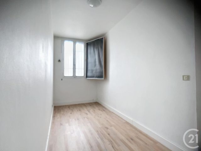 Appartement T5 &agrave; louer - 5 pi&egrave;ces - 162,01 m2 - Biganos - 33 - AQUITAINE