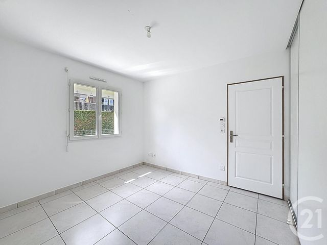 Maison &agrave; louer - 4 pi&egrave;ces - 85,98 m2 - Biganos - 33 - AQUITAINE