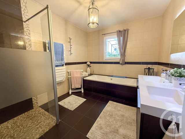 Maison à vendre - 6 pièces - 176 m2 - Mios - 33 - AQUITAINE