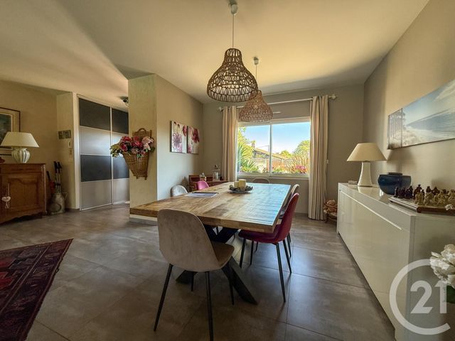 Maison à vendre - 6 pièces - 176 m2 - Mios - 33 - AQUITAINE